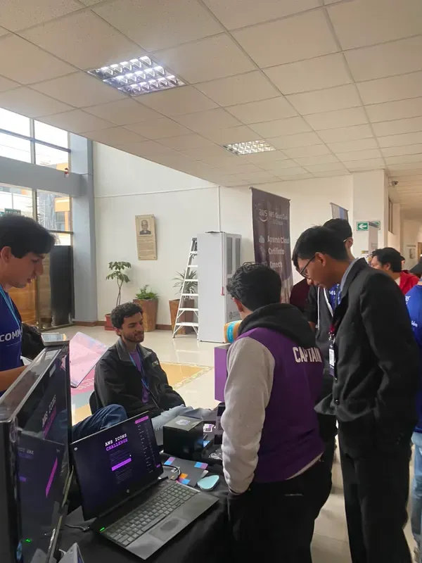 AWS Community Day Ecuador — foto 2