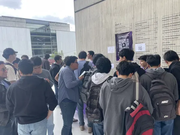 Introducción a AWS — Yachana Day UCuenca — foto 10