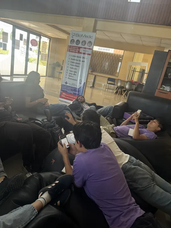 AWS Club en FLISol — foto 26