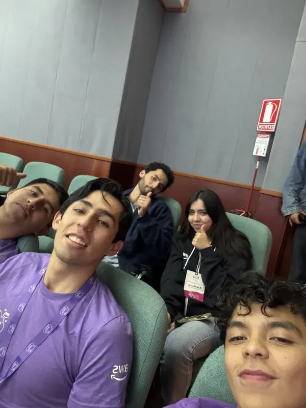 AWS Club en FLISol — foto 28